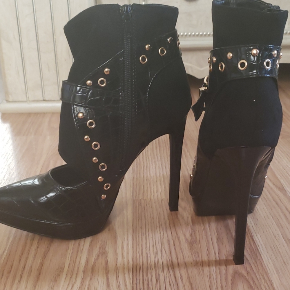 Booties - Picture 3 of 3